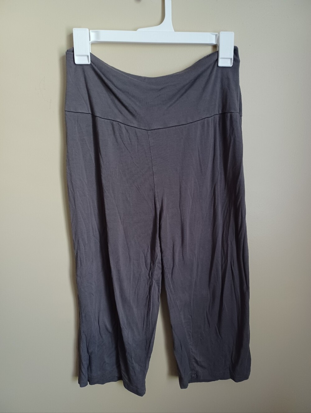 Women's Size L Ekouaer Rayon Spandex Gray Capris Pj Bottoms Pants Cozy Sleepwear